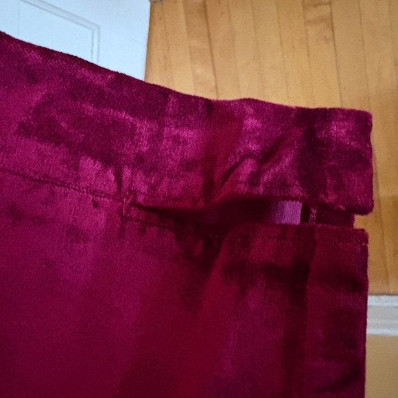 Paige Cindy red velvet jeans EUC 31 - Picture 3 of 7
